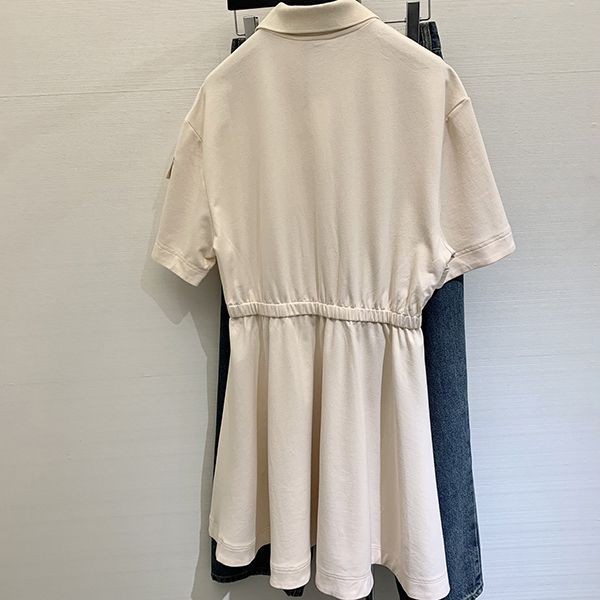 注目★ギフトに最適♪モンクレール 半袖ワンピース スーパーコピー mop89486